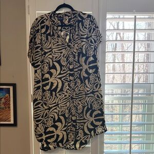 fab'rik Men's Black and Cream Floral Shirt